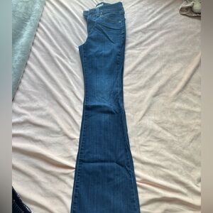 Levi's Women's Deep Blue Skinny Jeans